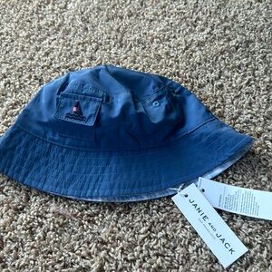 Janie and Jack sun hat new with tags blue for 6-8 year old nice soft reversible